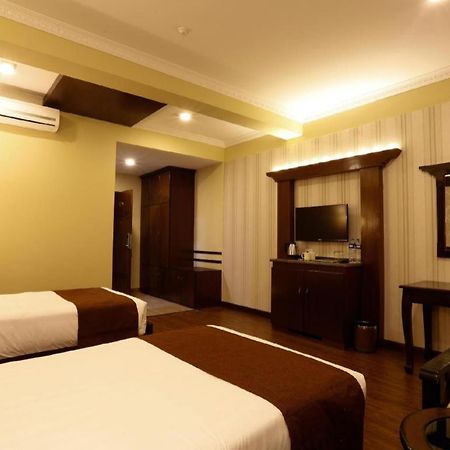 Da Yatra Courtyard Hotel & Resort Pokhara Extérieur photo