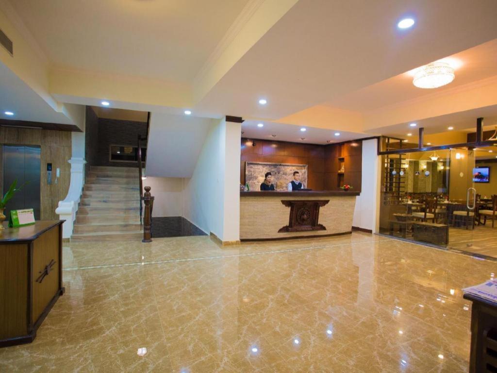 Da Yatra Courtyard Hotel & Resort Pokhara Extérieur photo