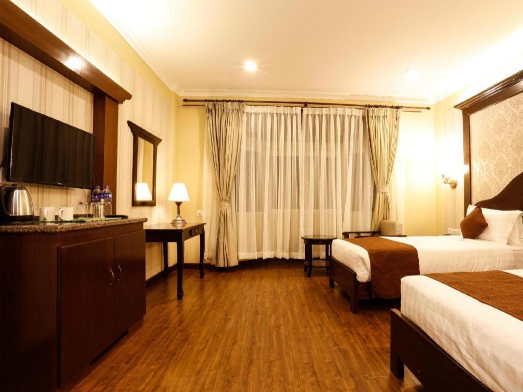 Da Yatra Courtyard Hotel & Resort Pokhara Extérieur photo