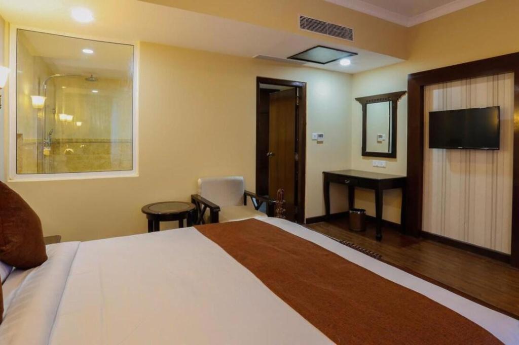 Da Yatra Courtyard Hotel & Resort Pokhara Extérieur photo