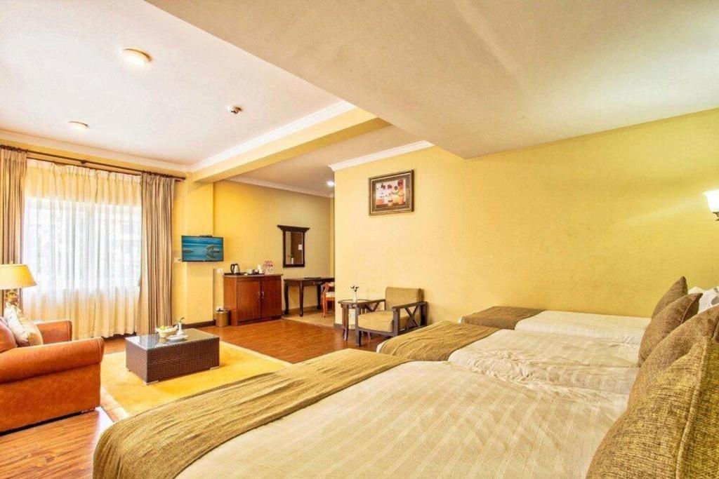 Da Yatra Courtyard Hotel & Resort Pokhara Extérieur photo