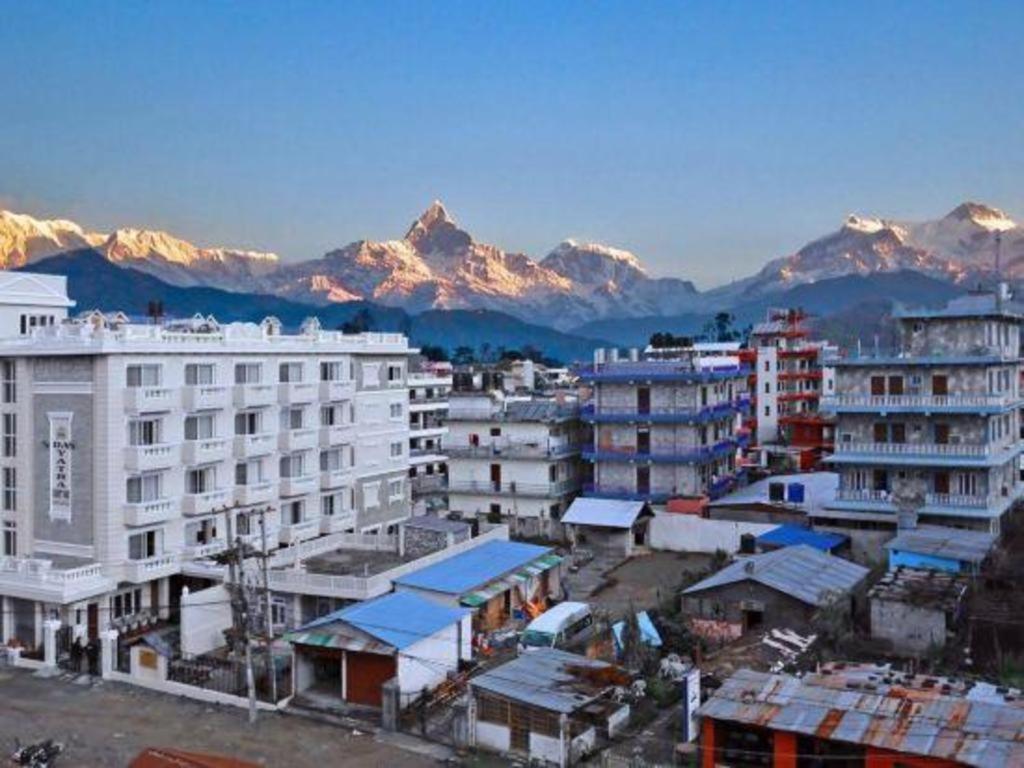 Da Yatra Courtyard Hotel & Resort Pokhara Extérieur photo